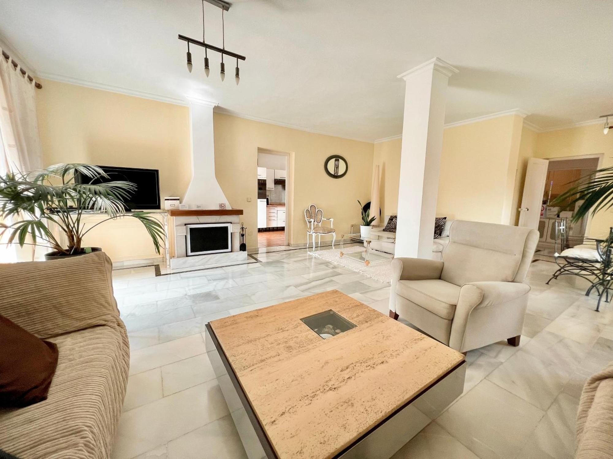 Beautiful Close To Puerto Banus Villa Marbella